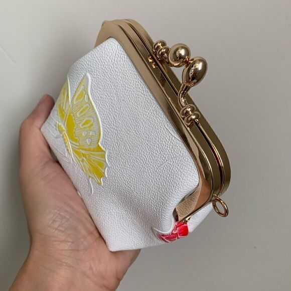 Handmade Genuine Leather Butterfly Embossed Kisslock Clutch with Small Purse Set - Picture 11 of 16